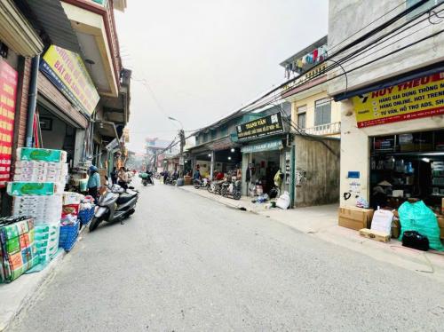 Nhà đẹp Hoàng Mai, Thịnh Liệt 150m2, lô góc ô tô tránh - Chính chủ bán gấp!